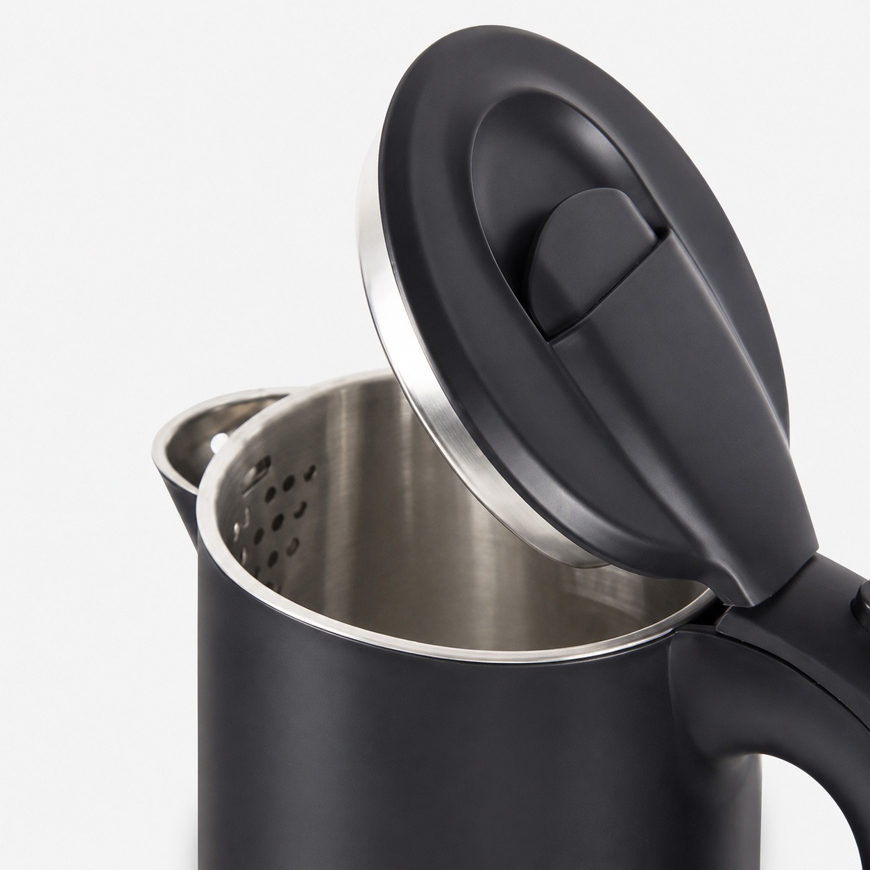 Water Kettle Matt Black 0.8L - Image 5